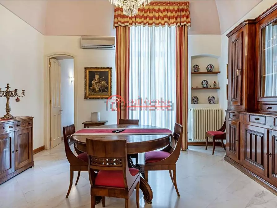 intera palazzina in vendita ad Andria in zona Centro Storico