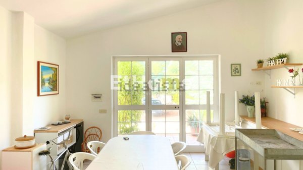 casa indipendente in vendita ad Andria in zona Montegrosso