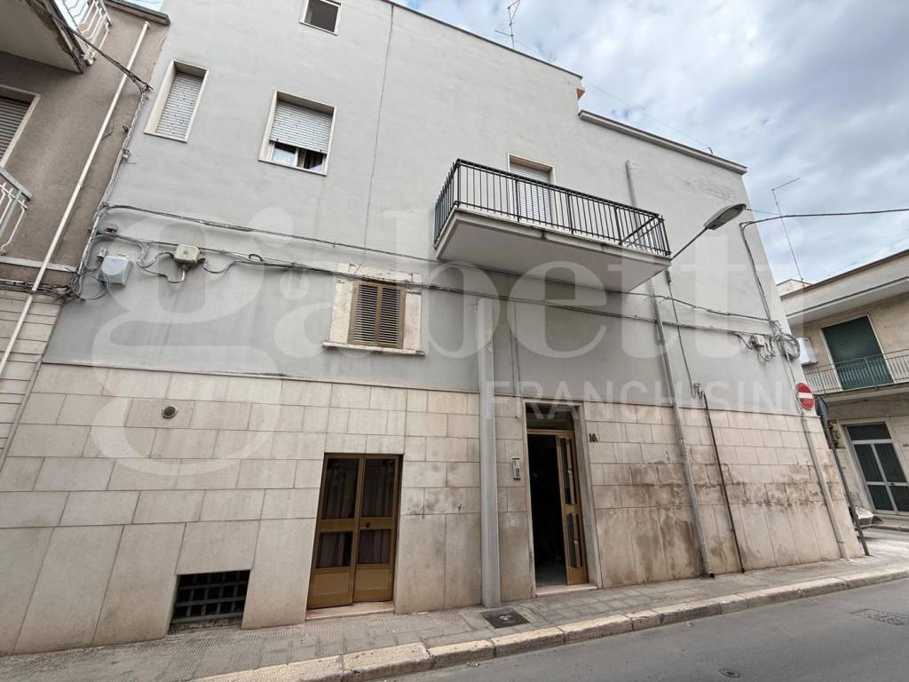 intera palazzina in vendita ad Andria
