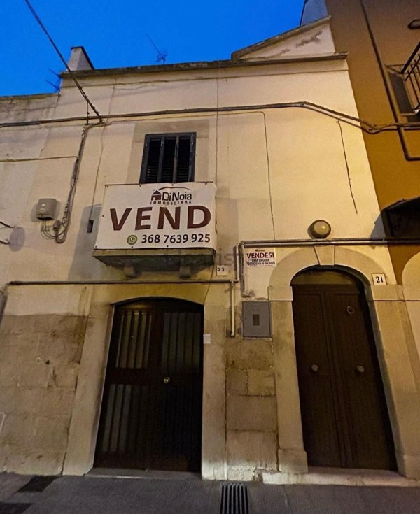 pentavano in vendita ad Andria