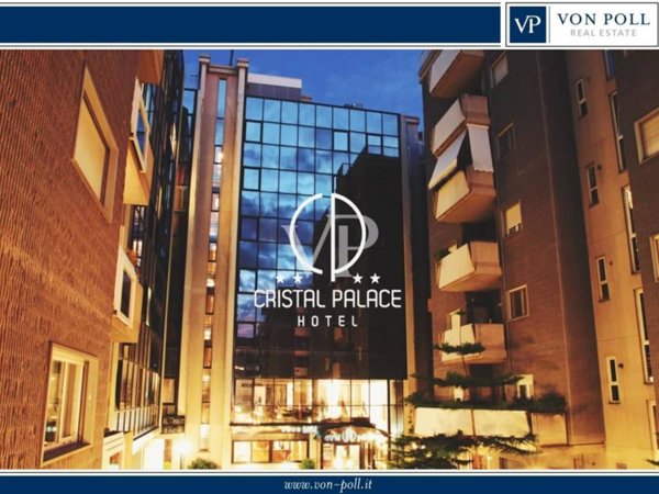 negozio in vendita ad Andria in zona Centro Storico