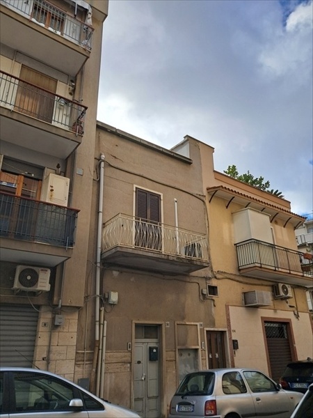 casa indipendente in vendita ad Andria in zona Centro Storico