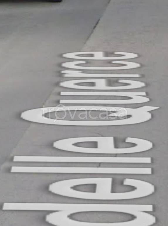 locale commerciale in vendita ad Andria in zona Castel del Monte