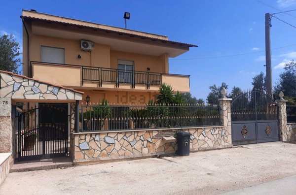 casa indipendente in vendita ad Andria