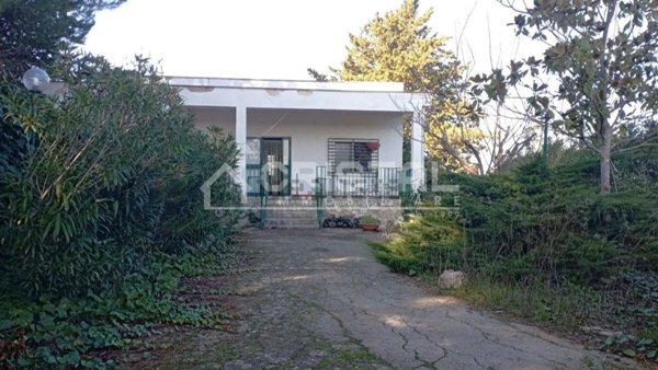 casa indipendente in vendita ad Andria in zona Castel del Monte