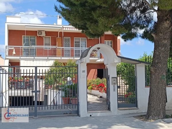 casa indipendente in vendita ad Andria in zona Centro Storico