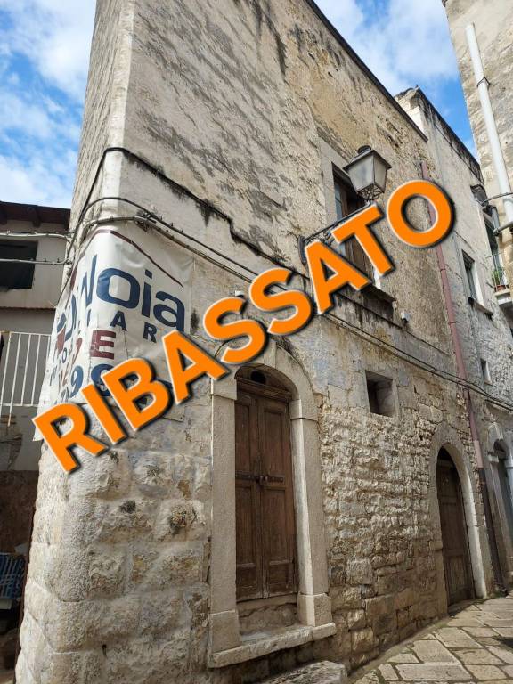 casa indipendente in vendita ad Andria in zona Centro Storico
