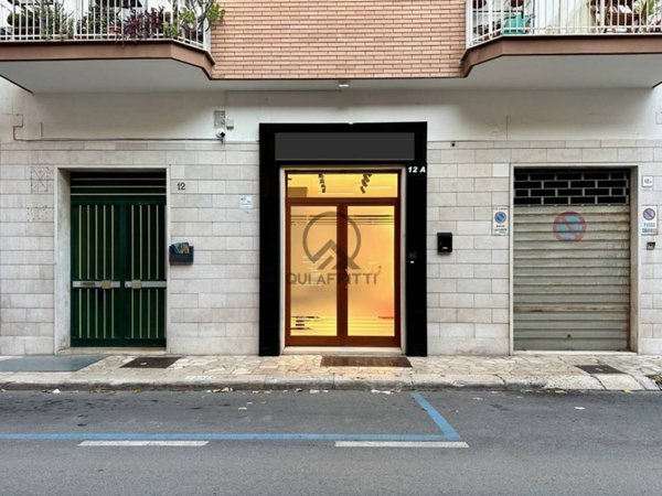 negozio in vendita ad Andria in zona Centro Storico