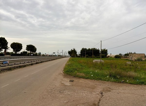 negozio in vendita ad Andria