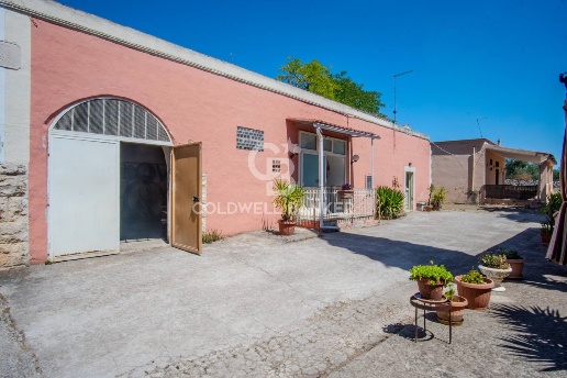 casa indipendente in vendita ad Andria in zona Montegrosso