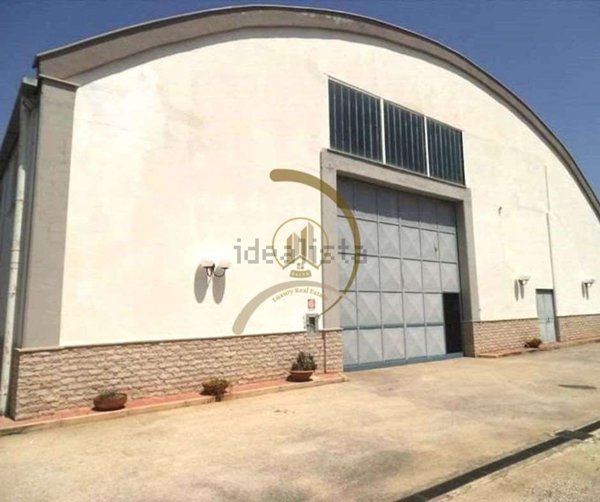 capannone in vendita ad Andria