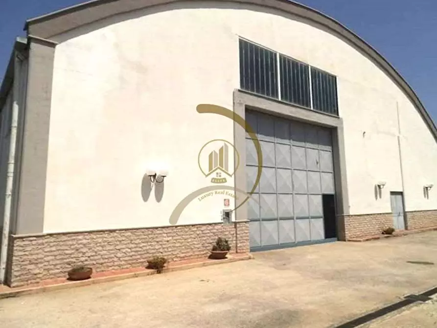 capannone in vendita ad Andria