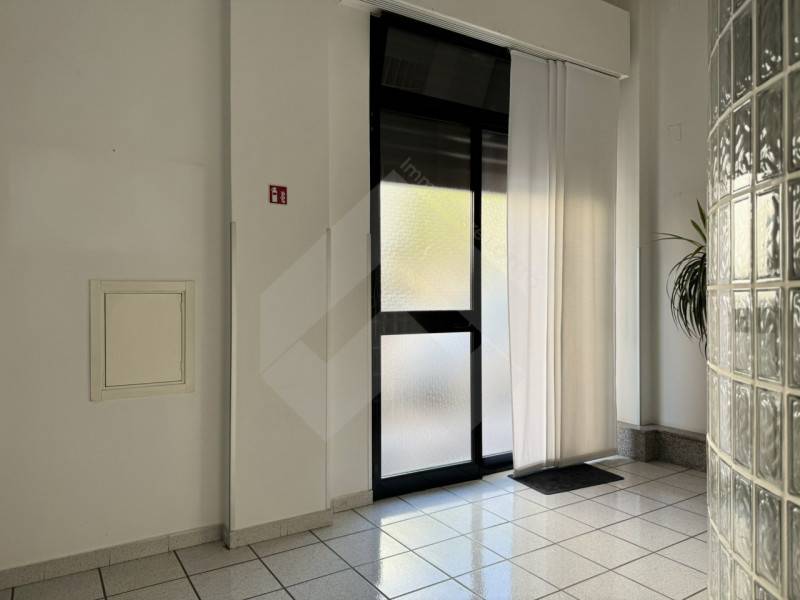 locale commerciale in vendita ad Andria