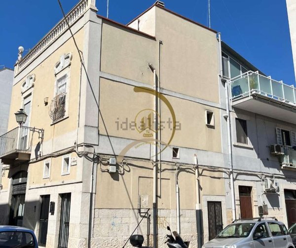 casa indipendente in vendita ad Andria in zona Centro Storico