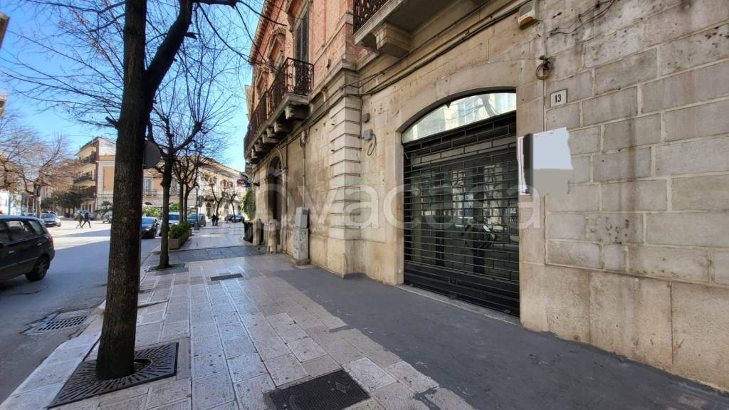 negozio in vendita ad Andria in zona Centro Storico