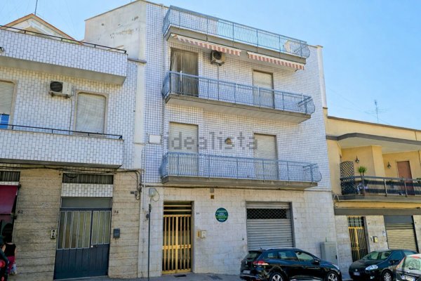 esavano in vendita ad Andria