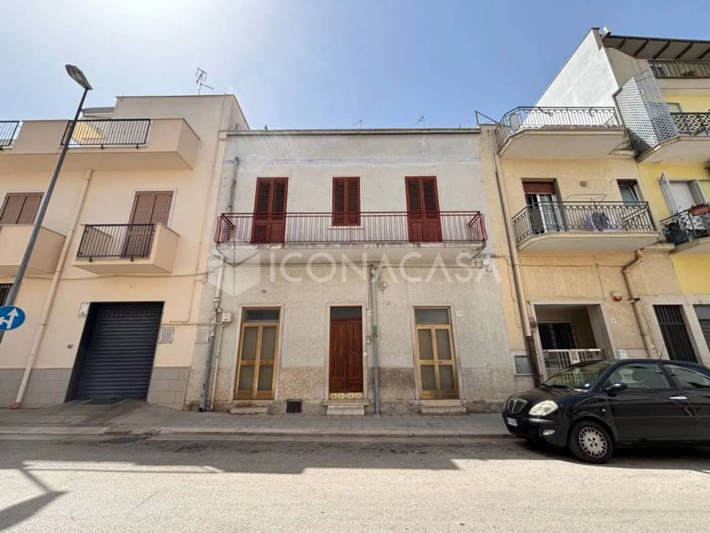 casa indipendente in vendita ad Andria in zona Montegrosso