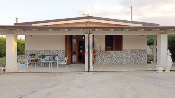 casa indipendente in vendita ad Andria