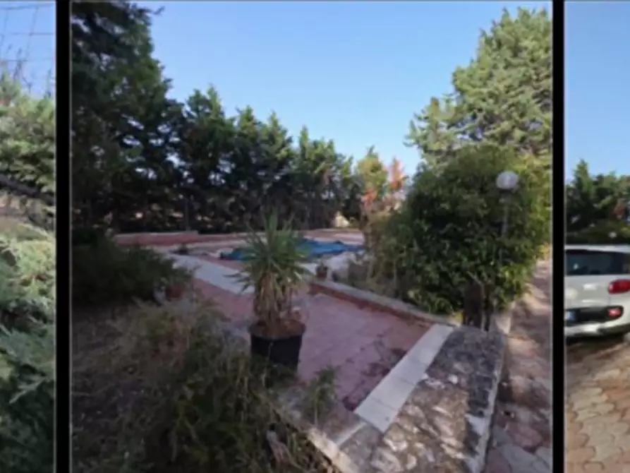 casa indipendente in vendita ad Andria in zona Castel del Monte