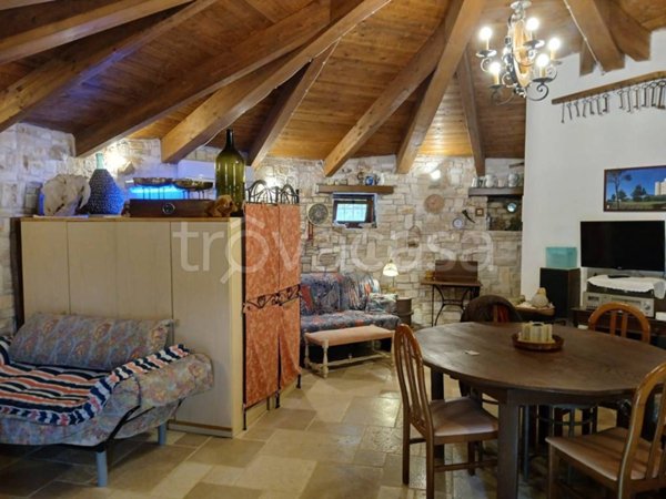 locale commerciale in vendita ad Andria in zona Montegrosso