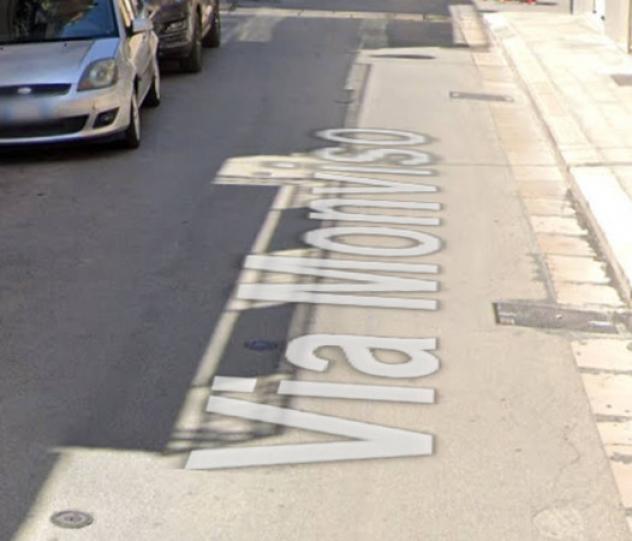 locale commerciale in vendita ad Andria