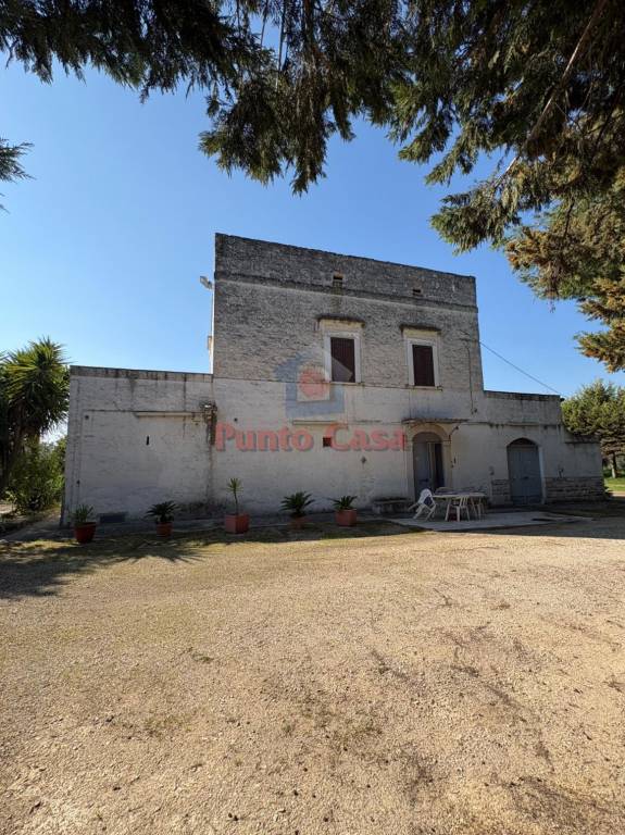 casa indipendente in vendita ad Andria in zona Castel del Monte