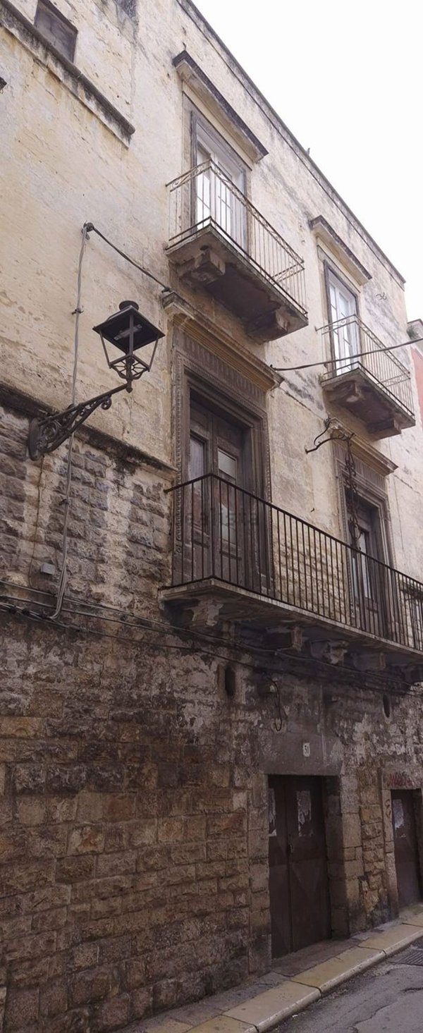 intera palazzina in vendita ad Andria