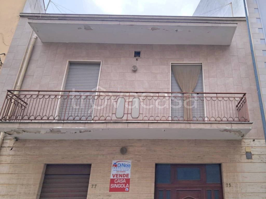 casa indipendente in vendita ad Andria