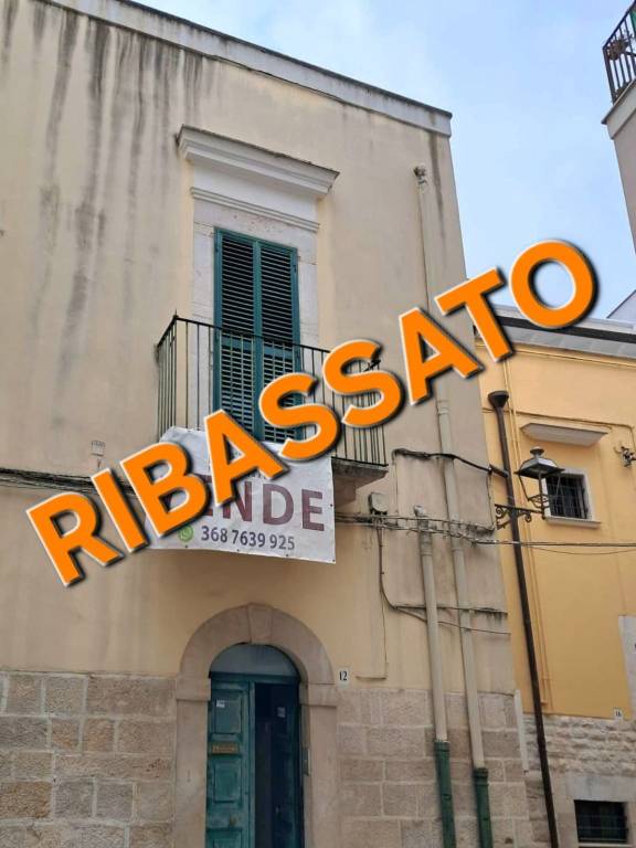 casa indipendente in vendita ad Andria in zona Centro Storico