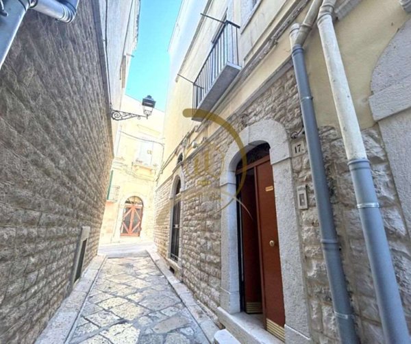 casa indipendente in vendita ad Andria in zona Centro Storico