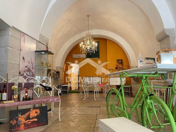 locale commerciale in vendita ad Andria in zona Centro Storico