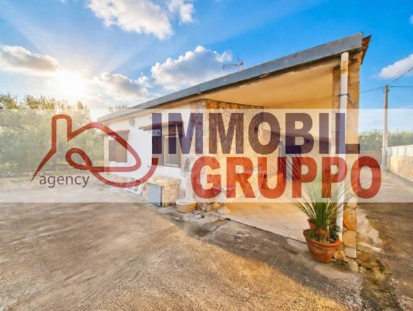 casa indipendente in vendita ad Andria in zona Montegrosso