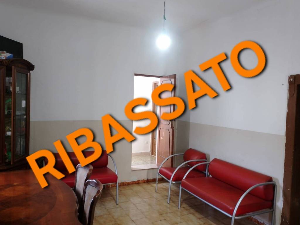casa indipendente in vendita ad Andria in zona Centro Storico