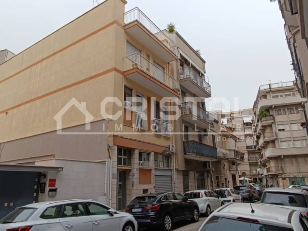 negozio in vendita ad Andria in zona Centro Storico