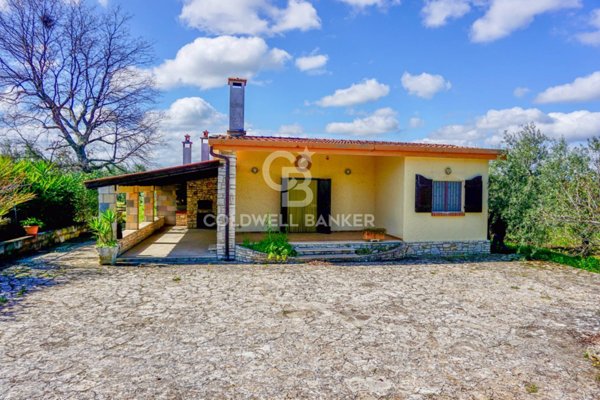 casa indipendente in vendita ad Andria