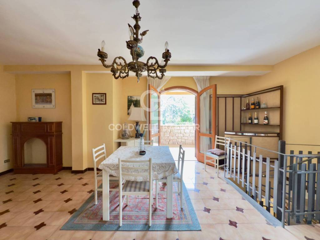 casa indipendente in vendita ad Andria in zona Centro Storico