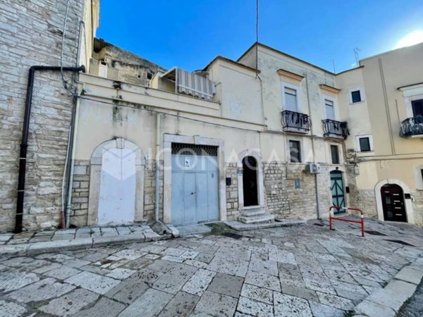 casa indipendente in vendita ad Andria in zona Centro Storico