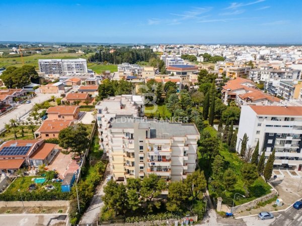 appartamento in vendita ad Andria in zona Castel del Monte