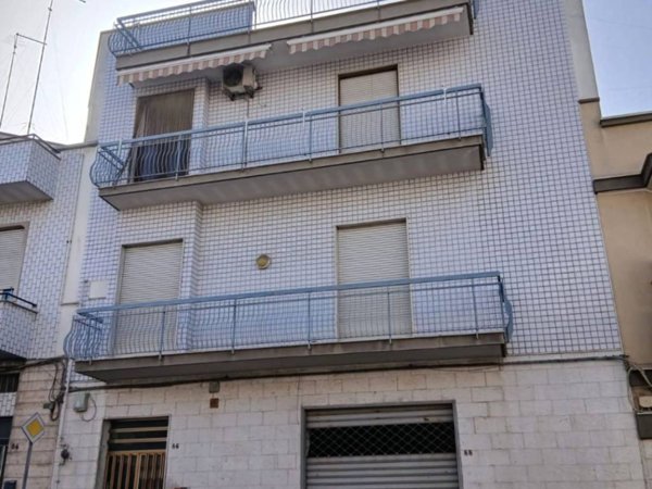 intera palazzina in vendita ad Andria
