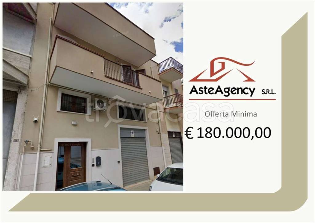 appartamento in vendita ad Andria in zona Castel del Monte