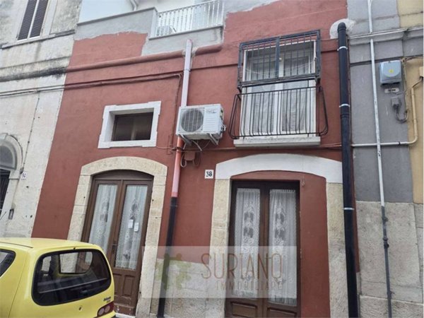 casa indipendente in vendita ad Andria in zona Centro Storico