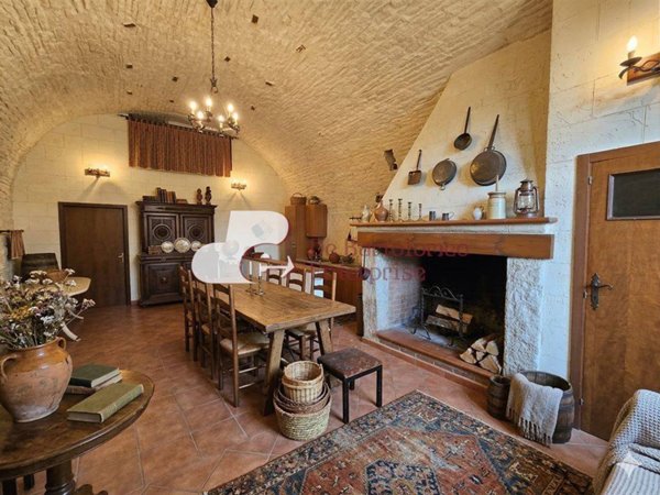 casa indipendente in vendita ad Andria in zona Castel del Monte