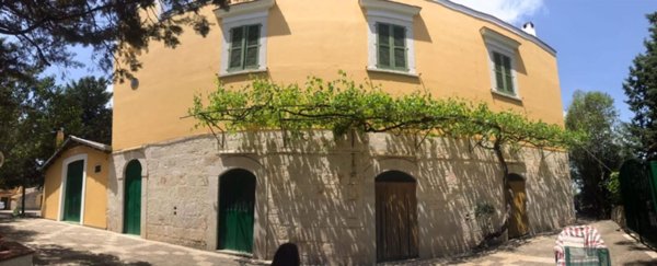 appartamento in vendita ad Andria in zona Castel del Monte