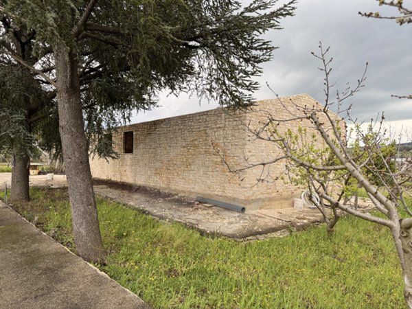 casa indipendente in vendita ad Andria in zona Castel del Monte