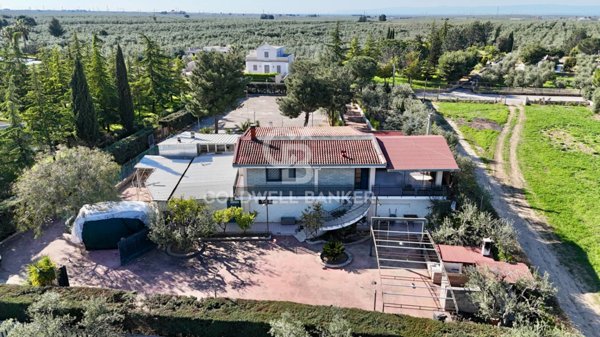 casa indipendente in vendita ad Andria in zona Montegrosso