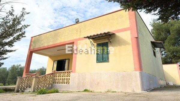 appartamento in vendita ad Andria in zona Castel del Monte