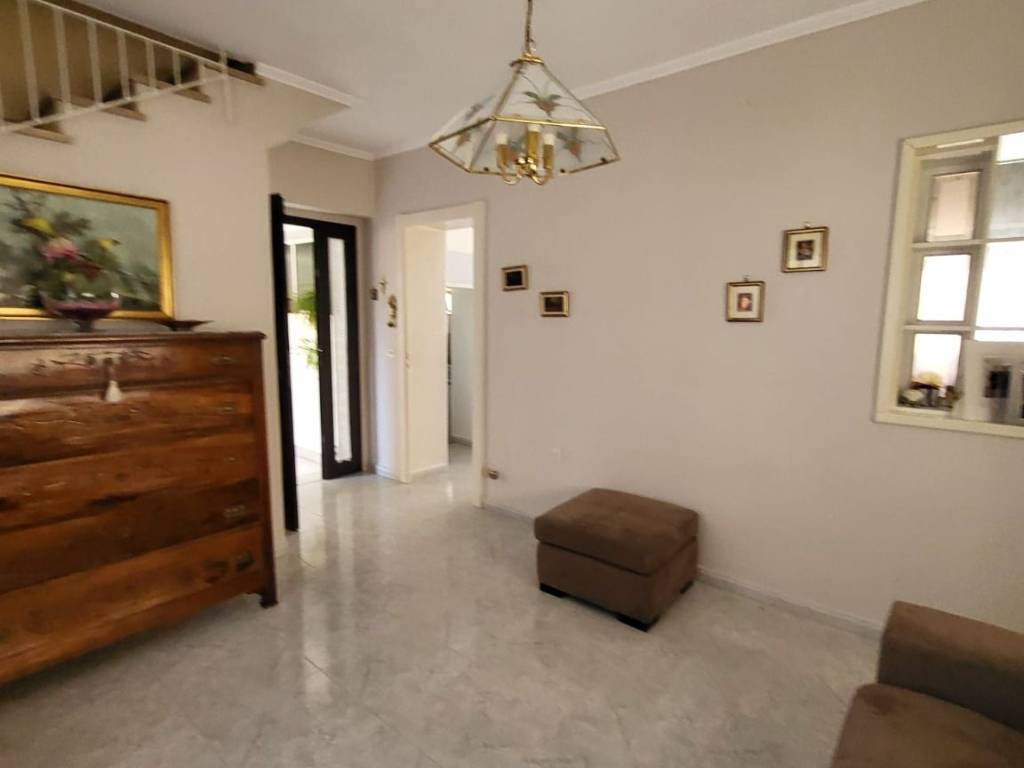 pentavano in vendita ad Andria in zona Montegrosso