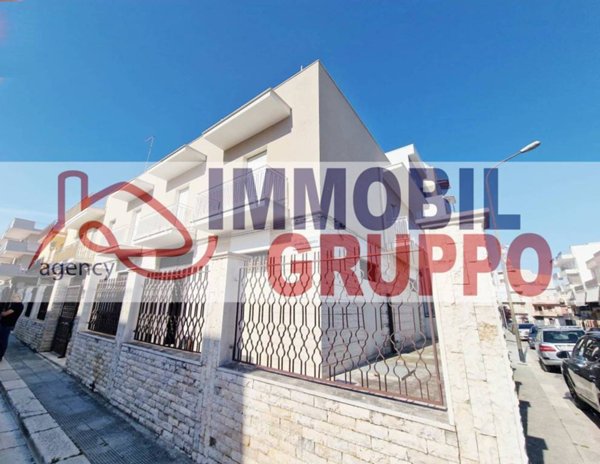 casa indipendente in vendita ad Andria