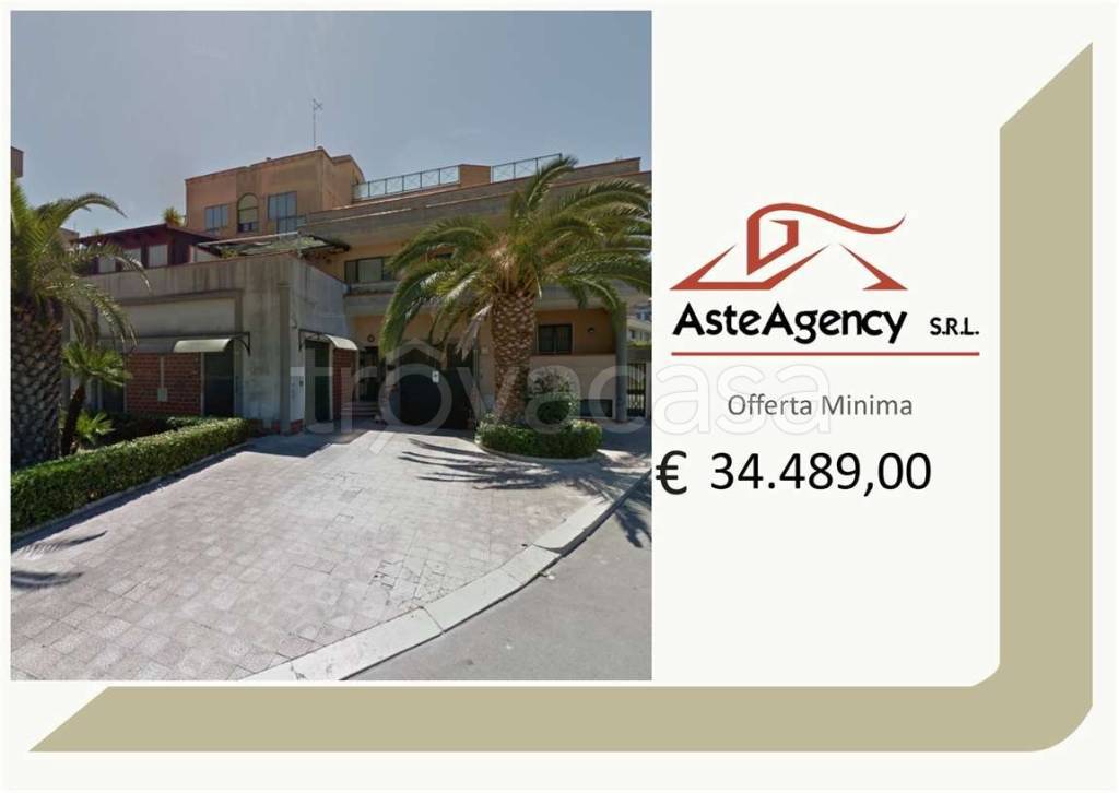 appartamento in vendita ad Andria in zona Castel del Monte