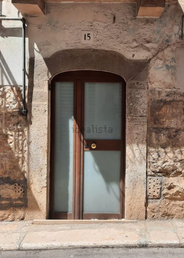 casa indipendente in vendita ad Andria in zona Centro Storico